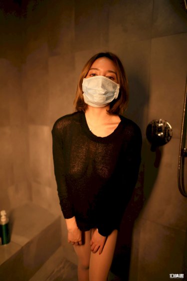 爱的人正在路上是什么歌