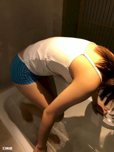 少妇肉欲100短篇