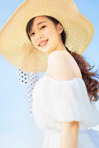 《美女比基尼》