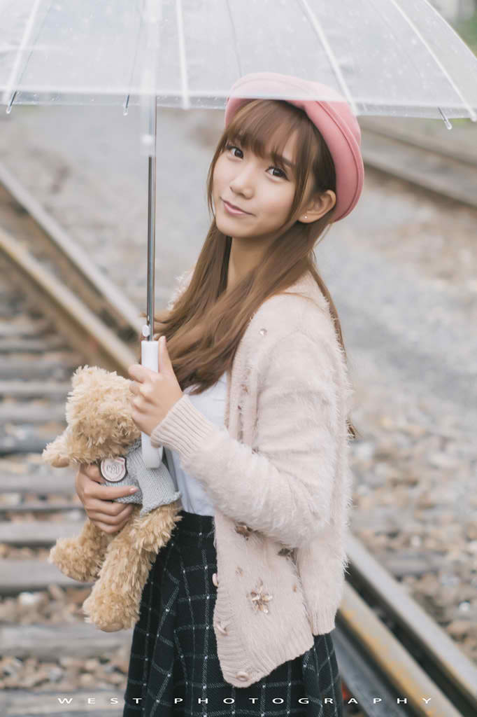 我才不要和你做朋友呢