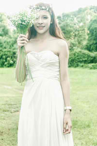 《漂亮高中女生》